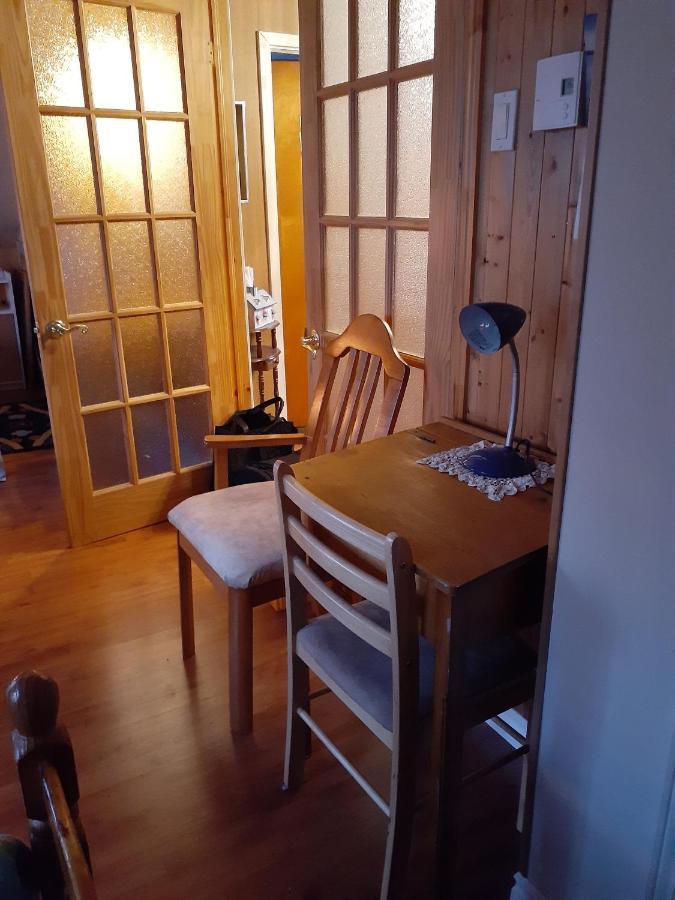 Bienvevus Chez Rino-Hugues Bed & Breakfast Троа-Пистол Екстериор снимка