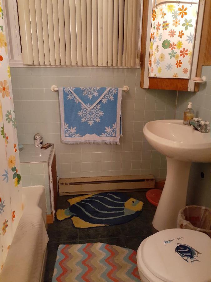 Bienvevus Chez Rino-Hugues Bed & Breakfast Троа-Пистол Екстериор снимка