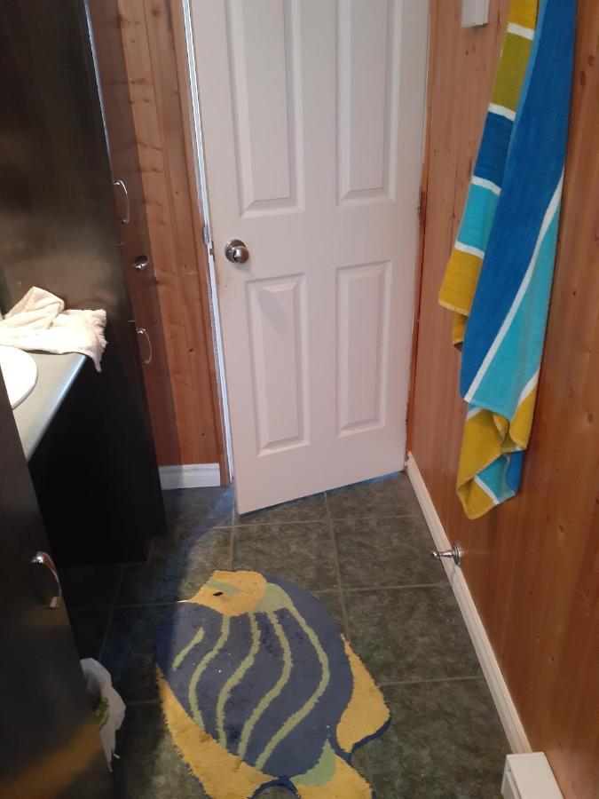 Bienvevus Chez Rino-Hugues Bed & Breakfast Троа-Пистол Екстериор снимка