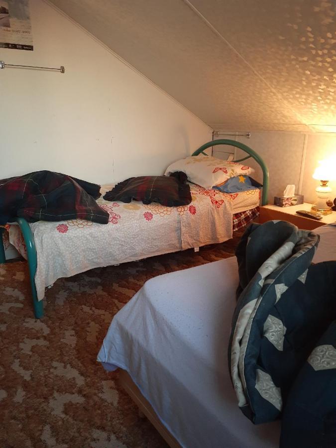 Bienvevus Chez Rino-Hugues Bed & Breakfast Троа-Пистол Екстериор снимка